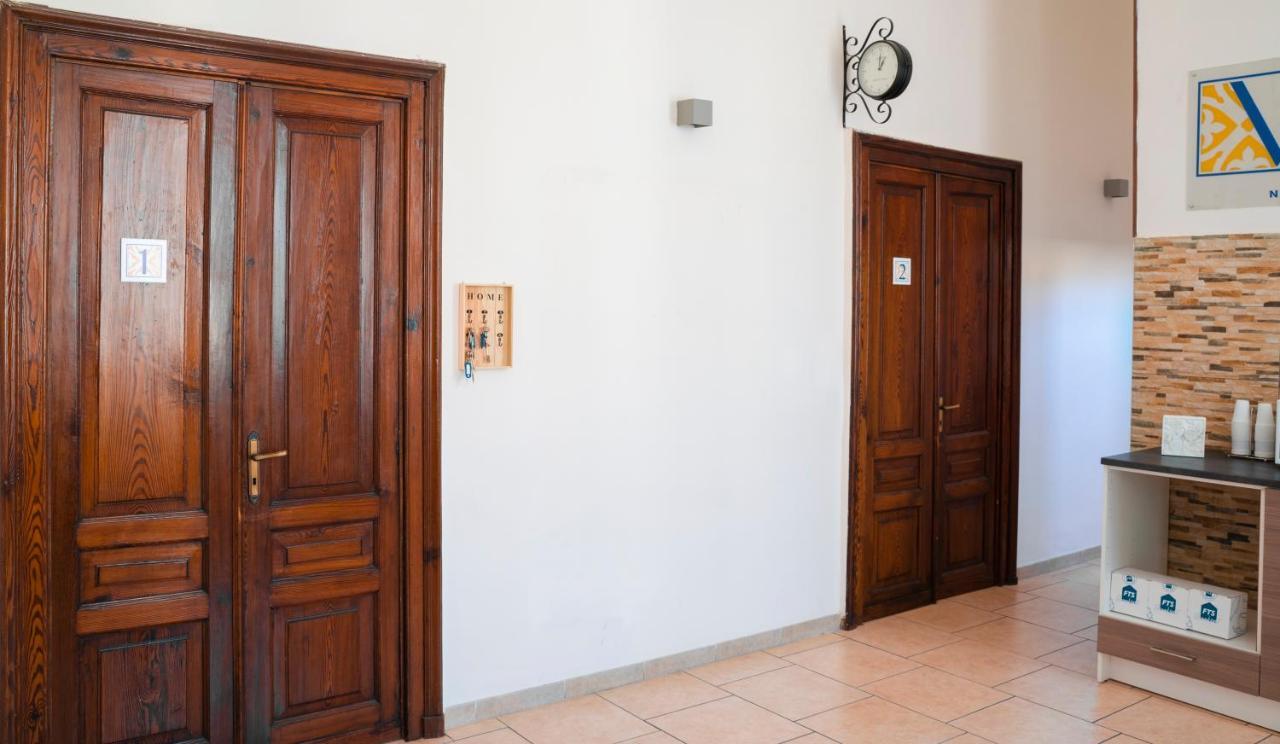 Vico 22 Rooms Napoli Extérieur photo