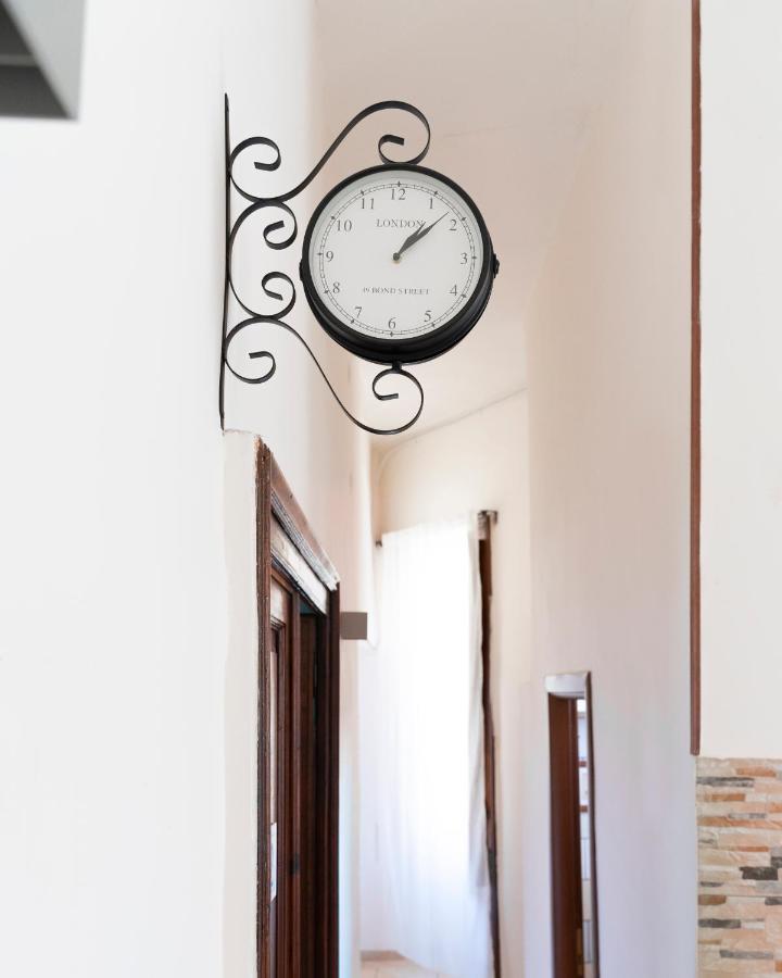 Vico 22 Rooms Napoli Extérieur photo