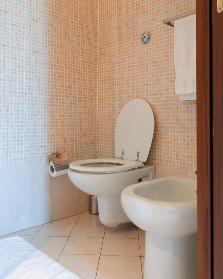 Vico 22 Rooms Napoli Extérieur photo